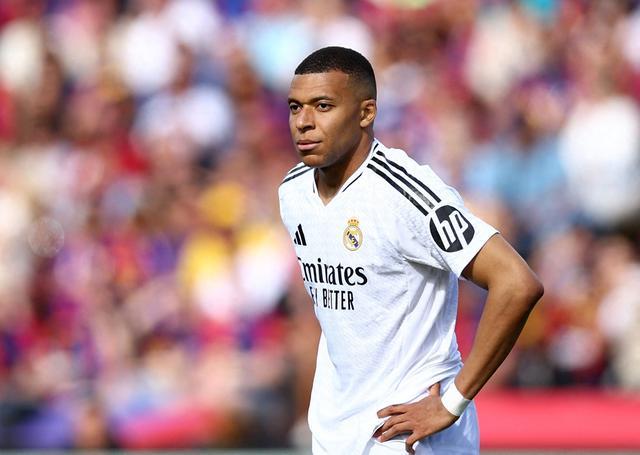 KAIYUN-穆古鲁扎连续十五场比赛得分超过比赛规则变更，TES不断突破！