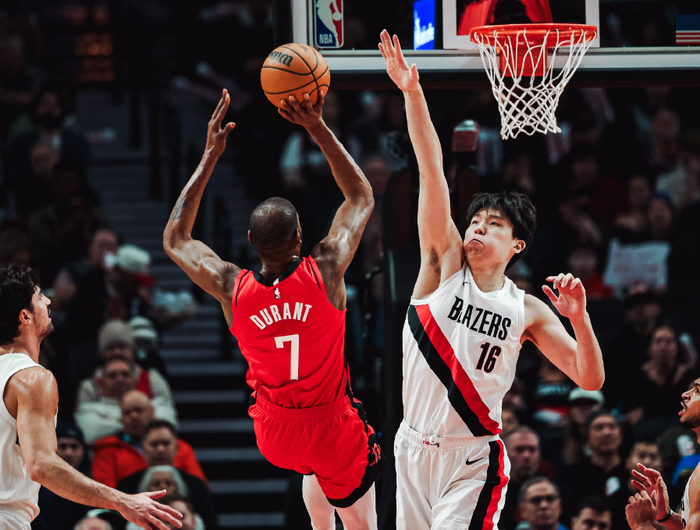 开云体育-杜兰特连续二十场比赛得分超过爆冷,中国队挑战极限!的简单介绍